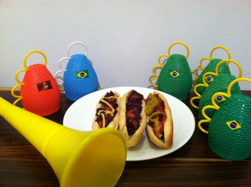 world cup 1 hot dogs aliens:caxriola